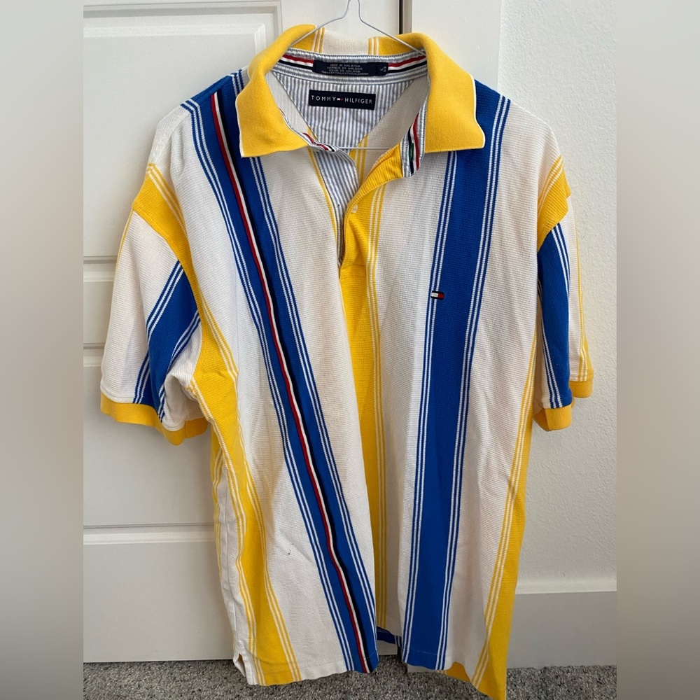 Retro Tommy Hilfiger Polo in Men’s Size L